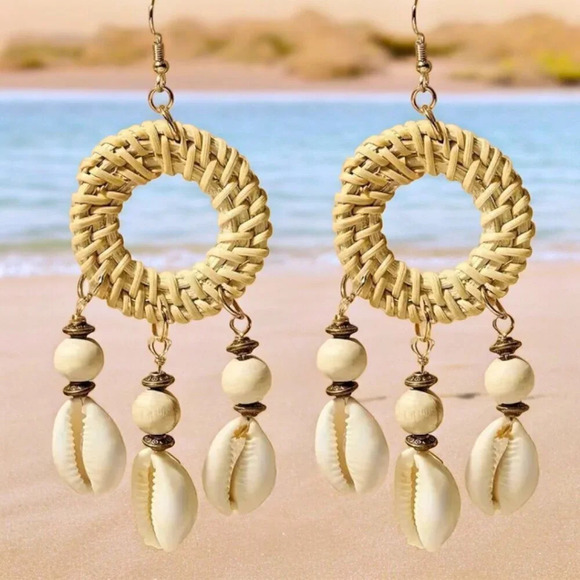 Beach Theme Summer Vacation Chic Boho Earrings with Seashell Charms 🌊 - Picture 10 of 12